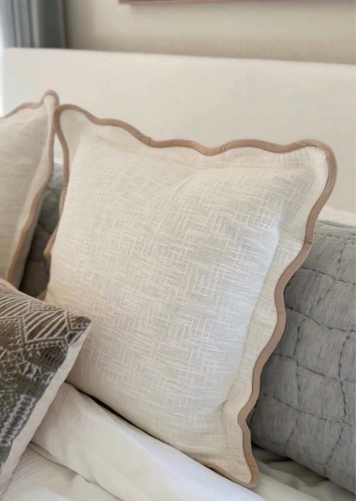 These scalloped pillows bring a perfect coastal touch to a bedroom! They’re on sale from Amazon and come in a bunch of colors!

#LTKSaleAlert #LTKHome