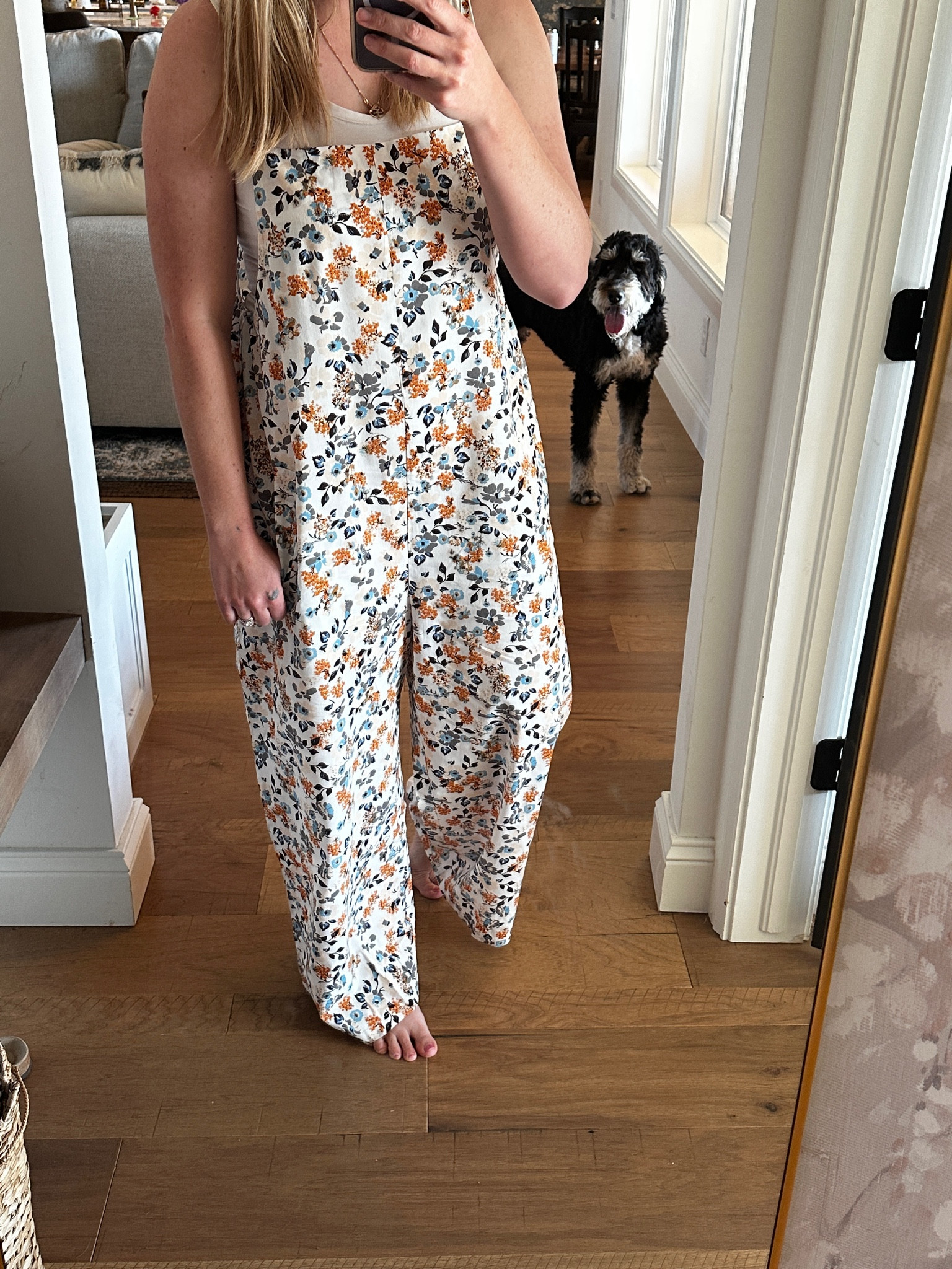 Spring and summer ready romper!! Lightweight and beautiful floral pattern. I’m wearing a medium and it’s perfect. TTS but I always tend to size up for rompers. 



#LTKfindsunder50 #LTKSeasonal #LTKstyletip