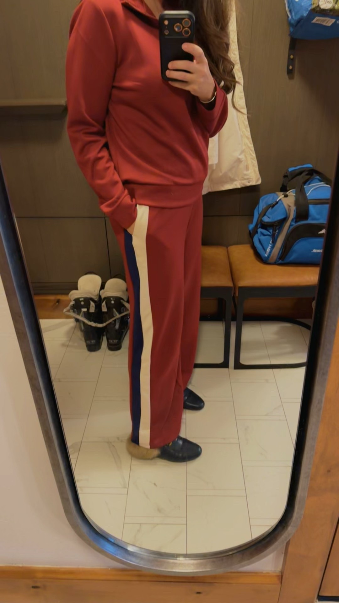 The BEST travel outfit from Amazon (Gucci loafers not included) this two piece monochromatic outfit is perfect for travel days or just lounging. It’s elevated, didn’t wrinkle and looks much more expensive than it was ($40!!) great for a flight attendant, mother, or anyone who likes to look chic but feel comfortable

#LTKFindsUnder50 #LTKmomlife #LTKTravel