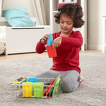 Melissa & Doug Let's Play House Wash and Dry Dish Set (24 pcs) | Amazon (US)