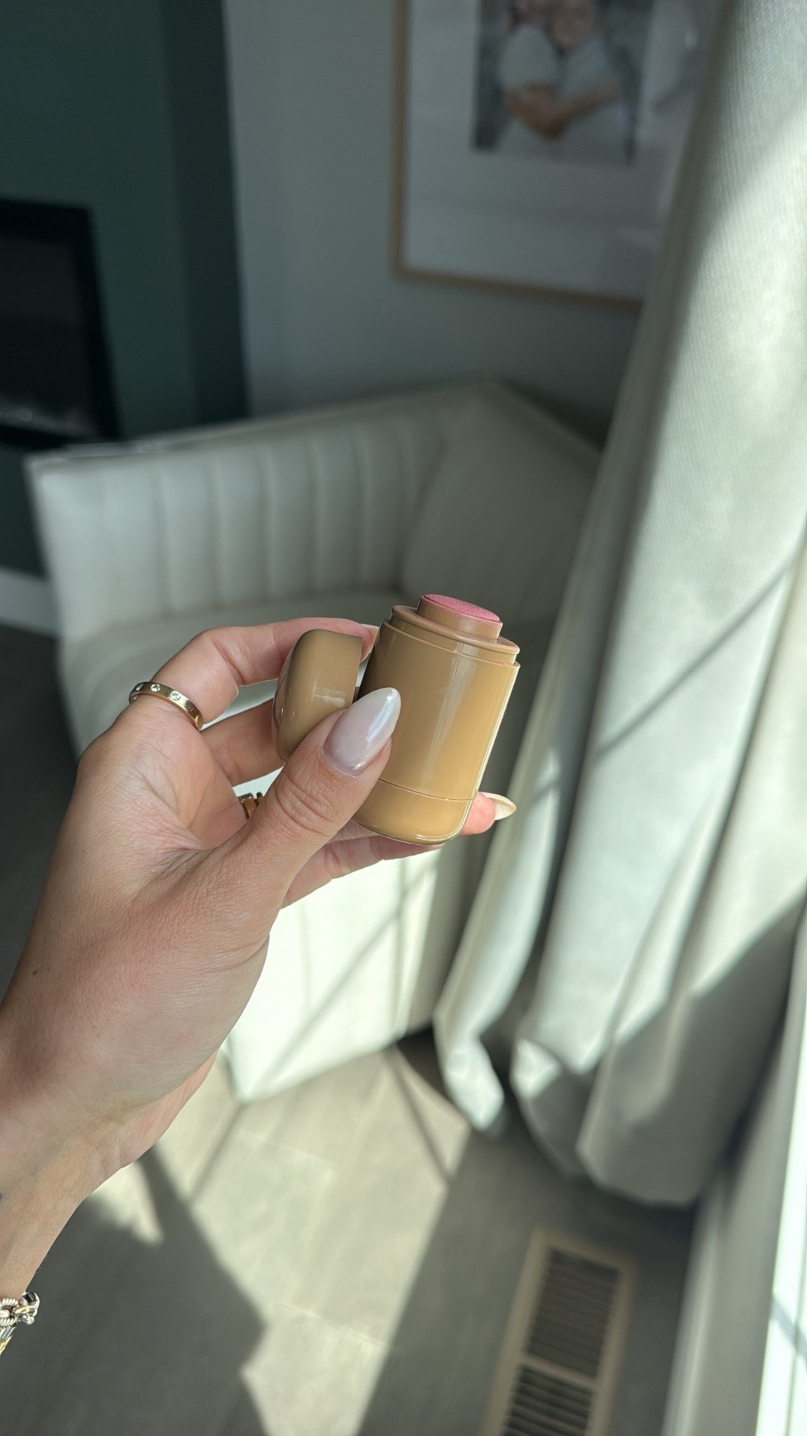 Rhode blush look for lesss