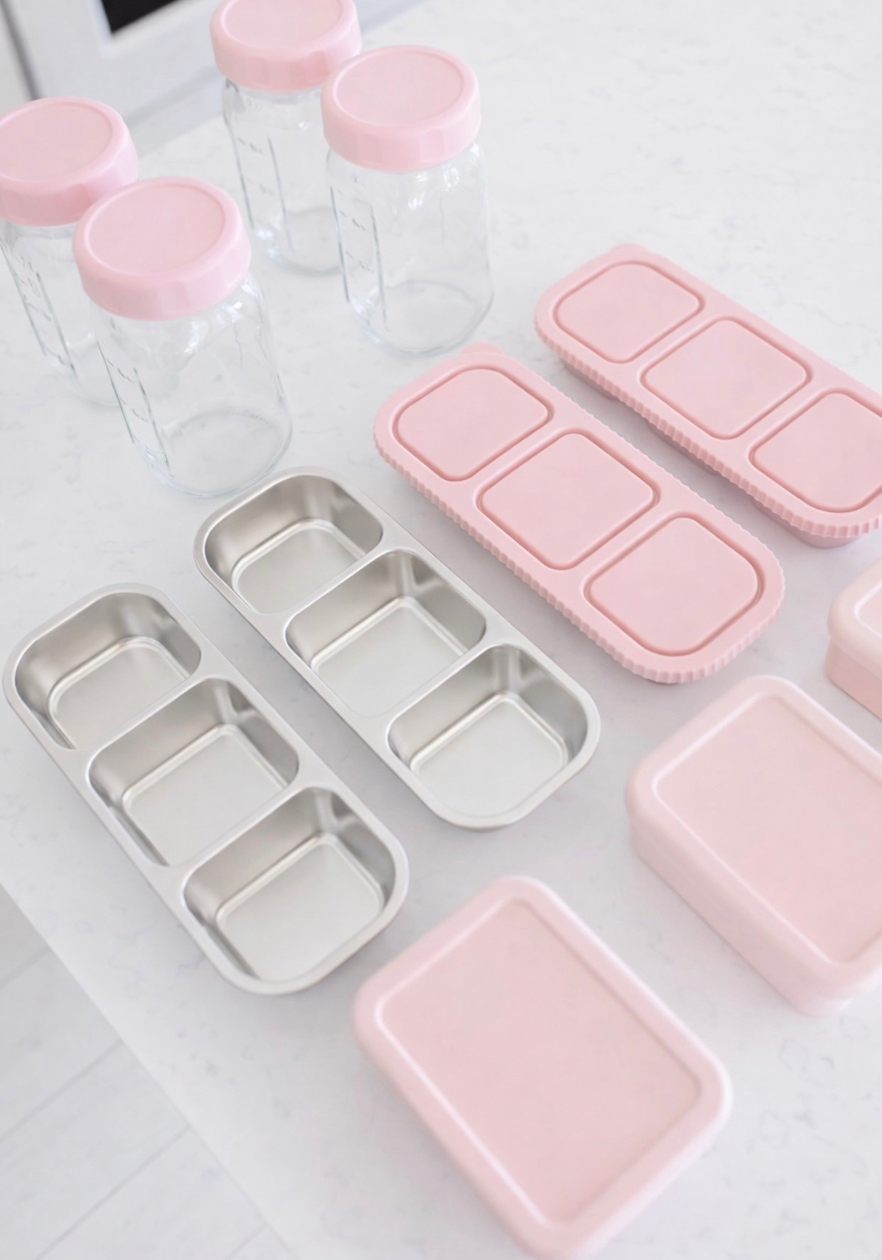 Pink lunch containers 

#LTKmorningroutine #LTKmomlife #LTKdayinmylife