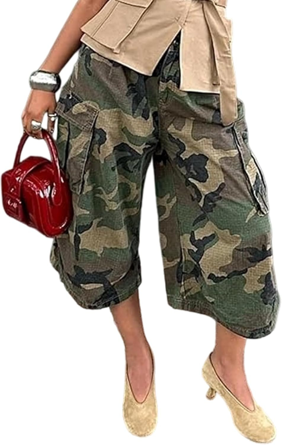 LETSVDO Women Barrel Camo Pants Baggy High Waisted Wide Leg Camouflage Palazzo Capris Army Fatigue Jean Cropped Trousers | Amazon (US)