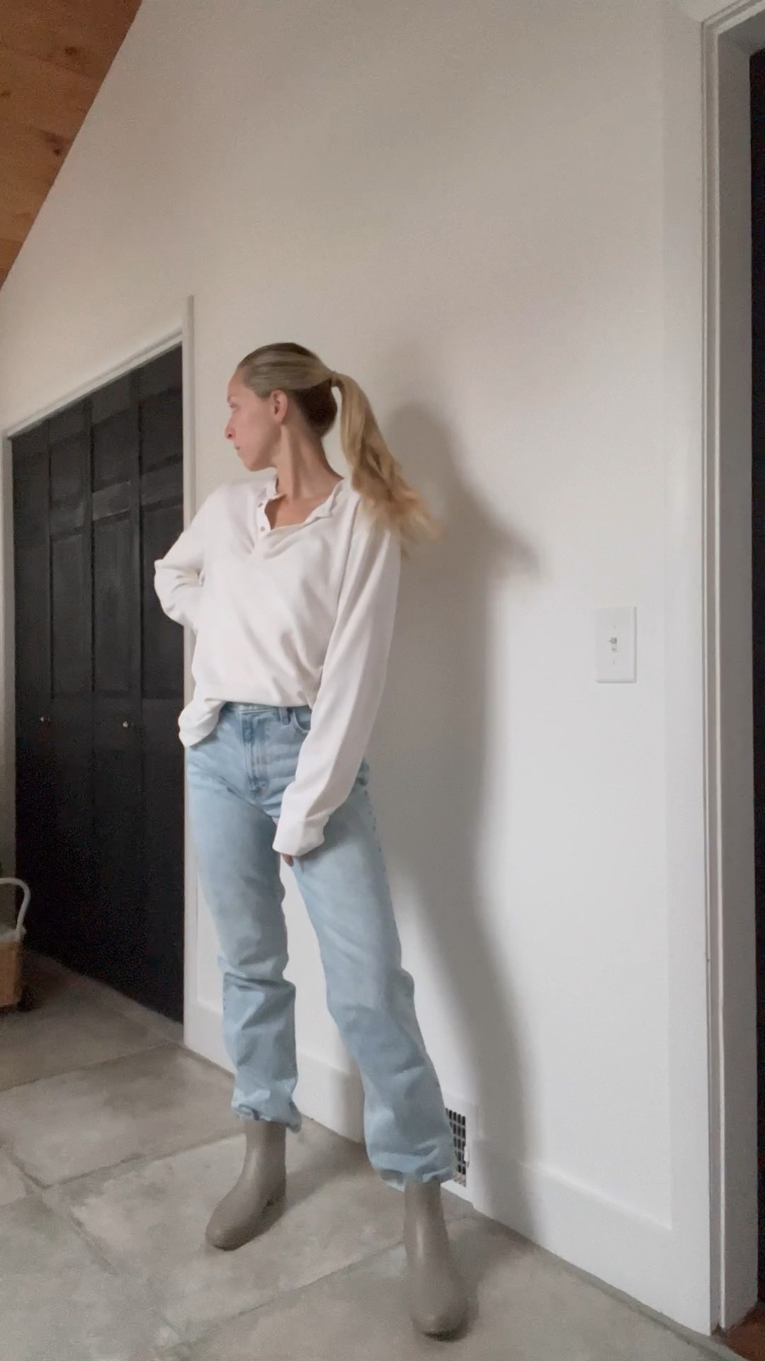 RAINY DAY OUTFIT 🫶🏼 my favorite Abercrombie jeans in the color linked! 

#LTKstyletip #LTKGiftGuide #LTKxAF