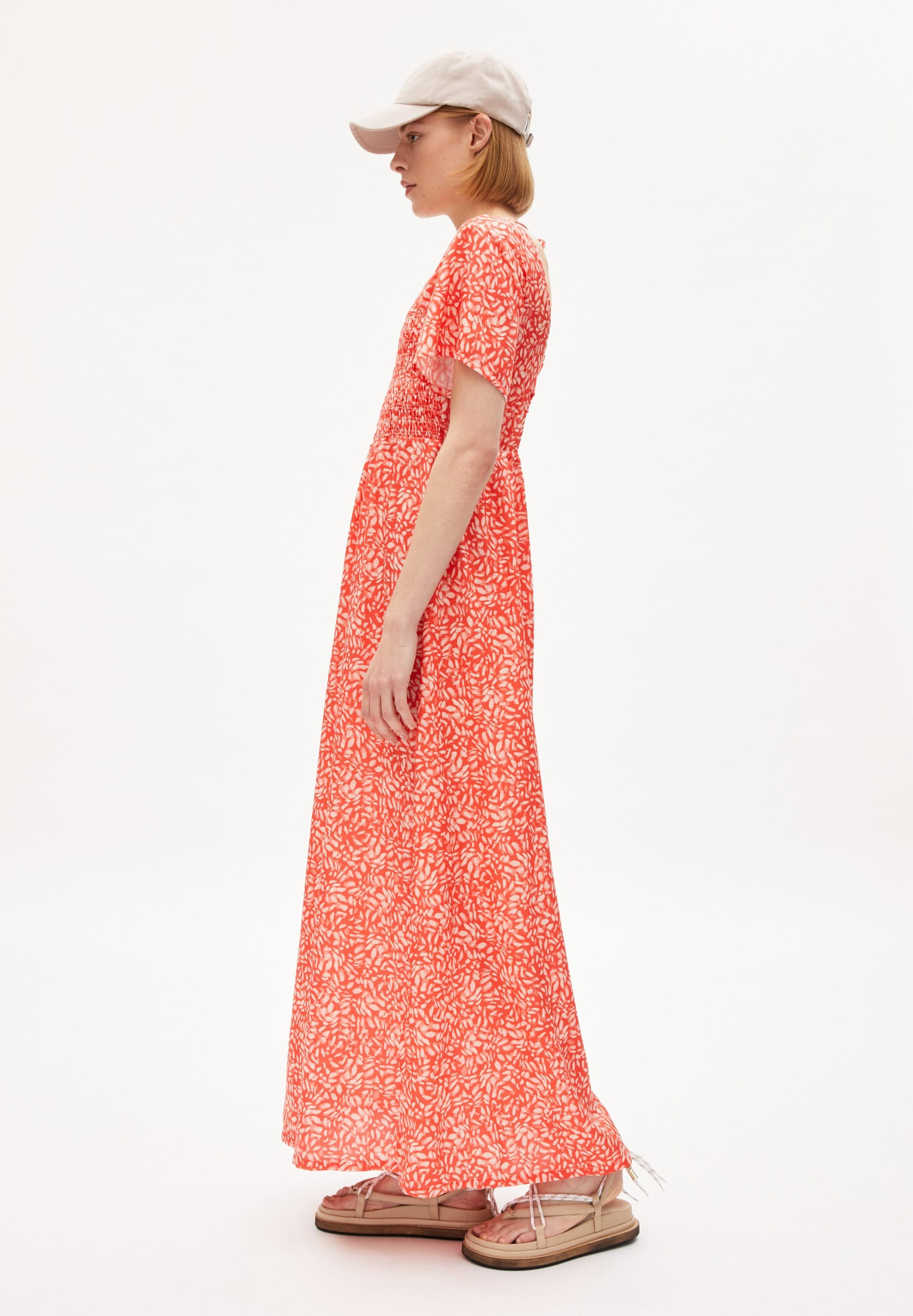 Webkleid mit 100% carbon-zero TENCEL™ Faseranteil | ArmedAngels (DE)