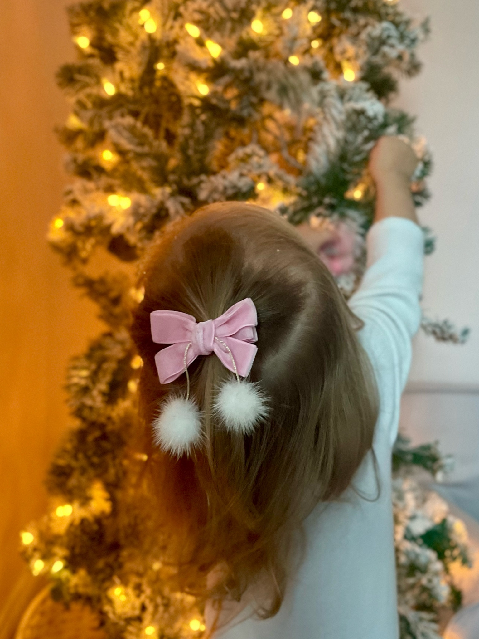 little girl Christmas bow 💕✨🎄

#LTKSeasonal #LTKHoliday #LTKkids