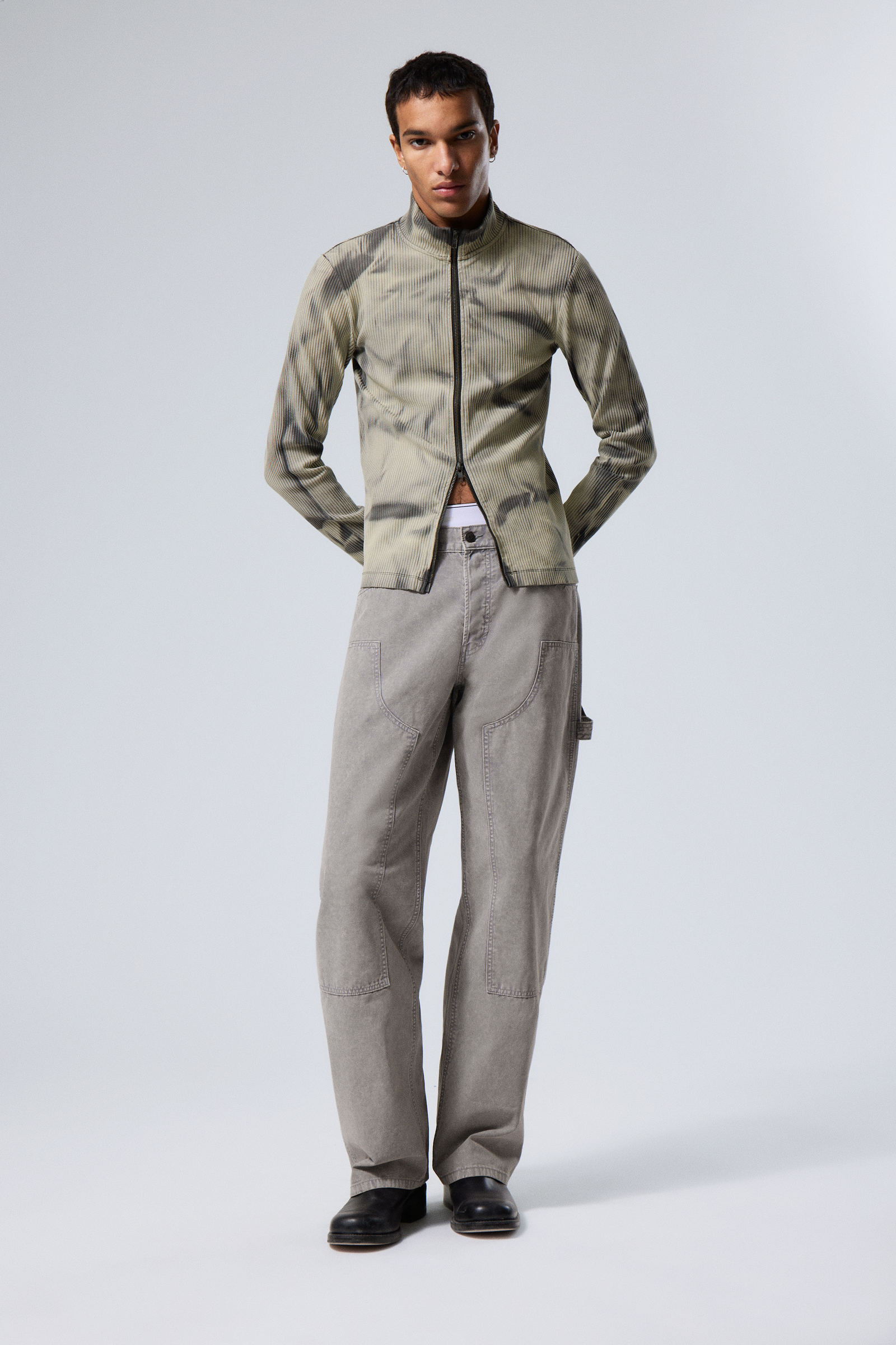 Washed Loose Carpenter Trousers | Weekday