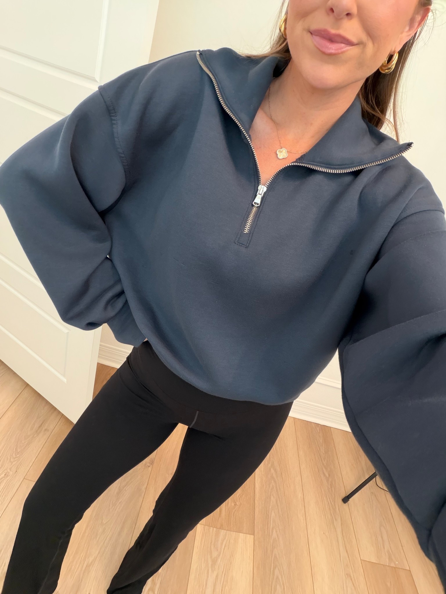 Obsessed with this pullover! Wearing a medium 