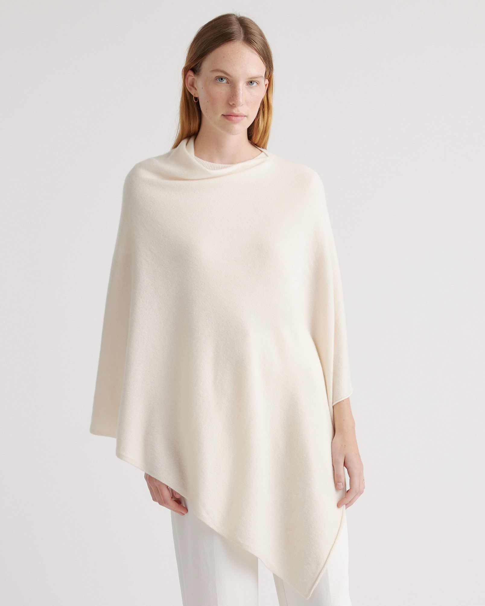 Quince | Women's Mongolian Cashmere Poncho in Ivory | Quince