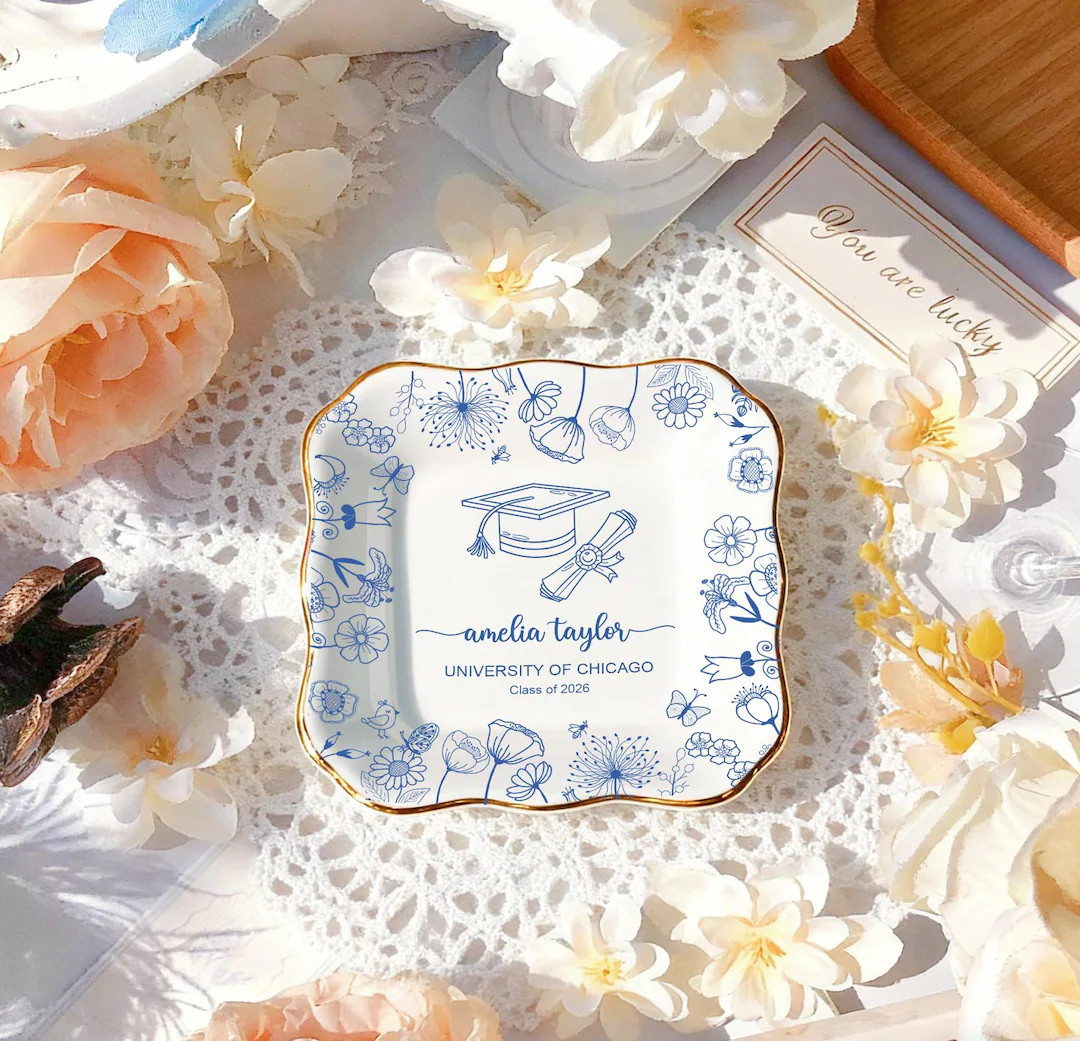 Personalized Graduation Ring Dish,Custom 2026 Jewelry Trinket Tray for Her,College Grad Gift,Grad... | Etsy (US)
