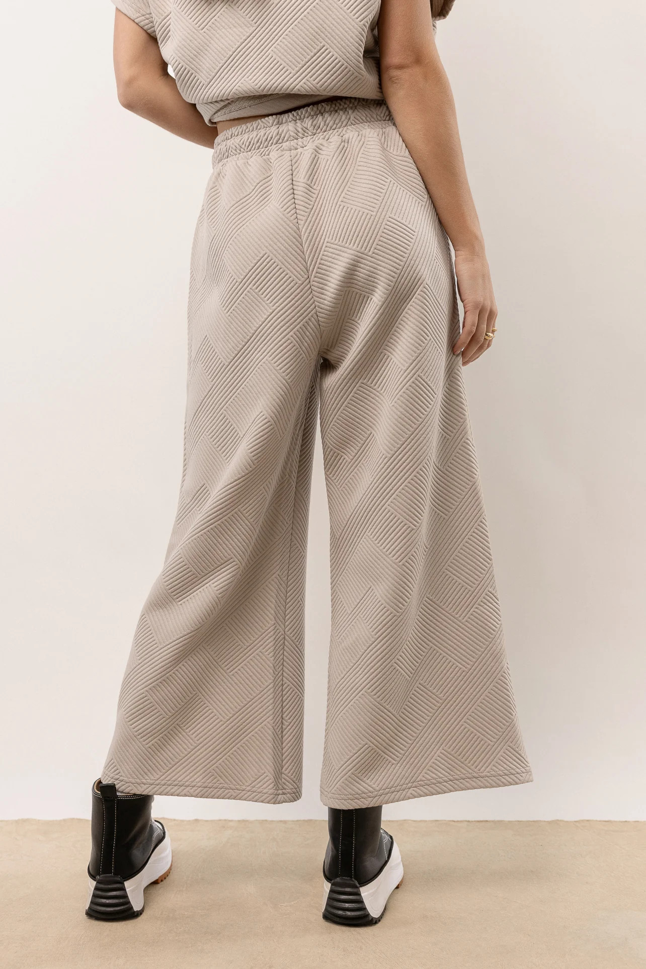 Sonia Pants in Taupe - böhme | Böhme US