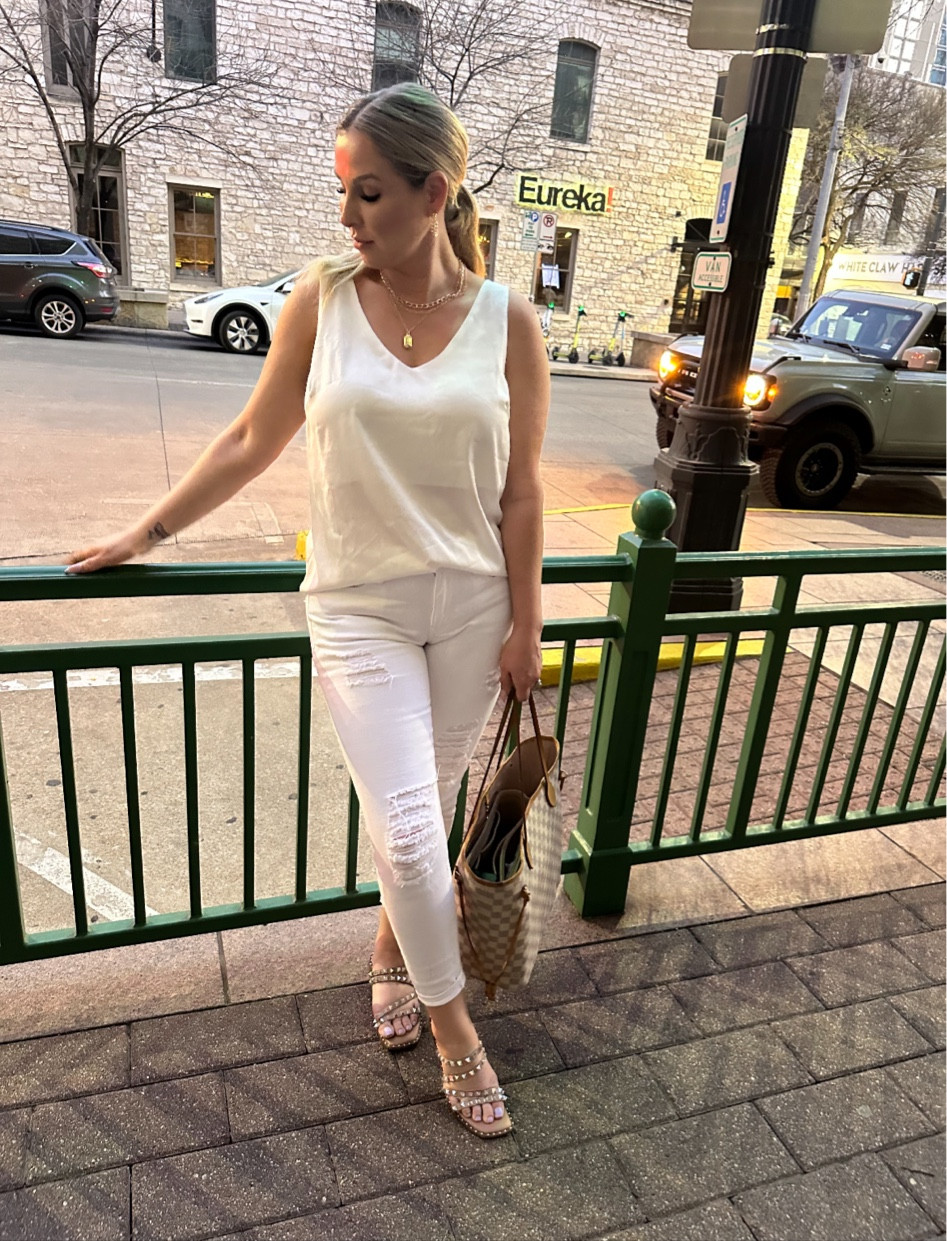 Exploring Austin! 

Spring style, style tip, white denim, jeans, sandals, tank top, LV, itbag, handbag, tote bag 

#LTKSeasonal #LTKstyletip #LTKFind
