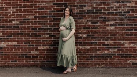 This dress is not a maternity dress, however, it is very bump friendly and flows nicely over an expecting belly

Maternity friendly
Bump friendly
Wedding guest dress
Flowy dress


#LTKFind #LTKbump #LTKunder50
