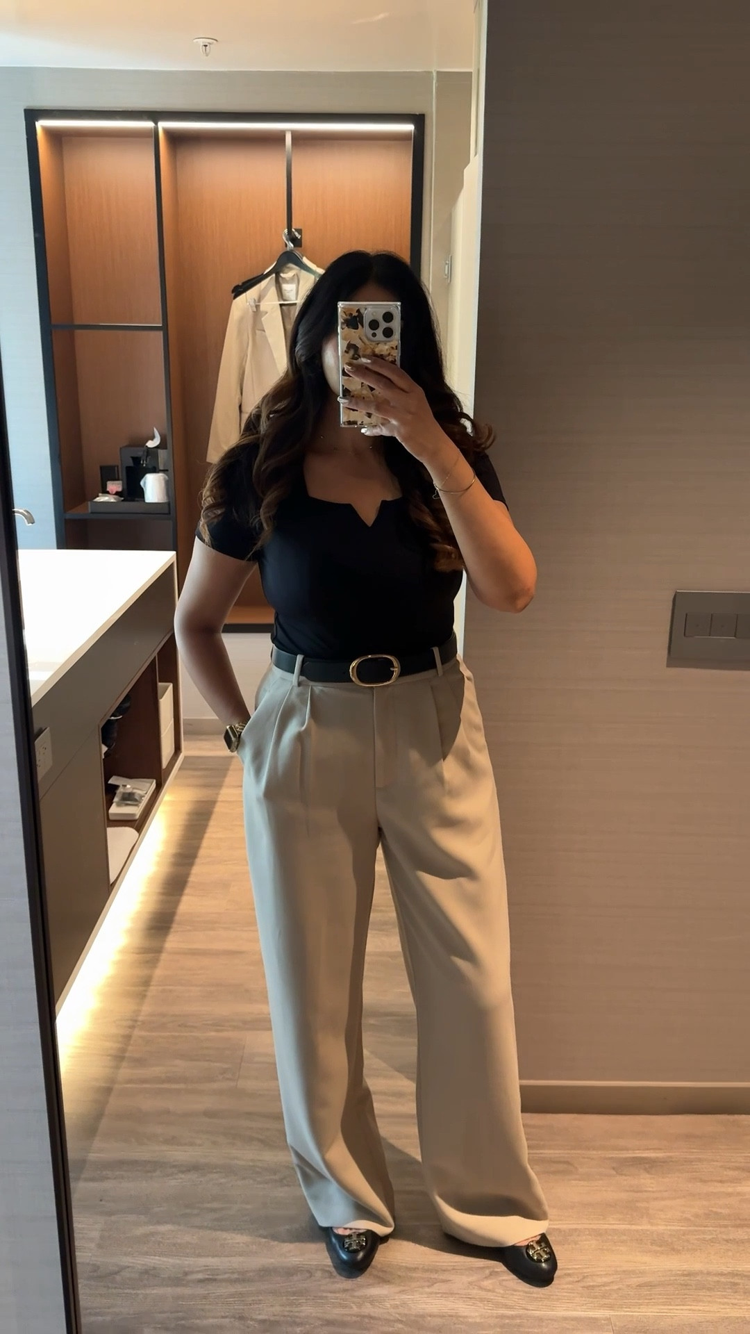 This suit from Abercrombie and Fitch is perfect for business professional outfits and on sale and for those working in corporate. I’ve paired with a bodysuit and belt. 
#officestyle #workwear #business

#LTKWorkwear #LTKFallSale #LTKStyleTip