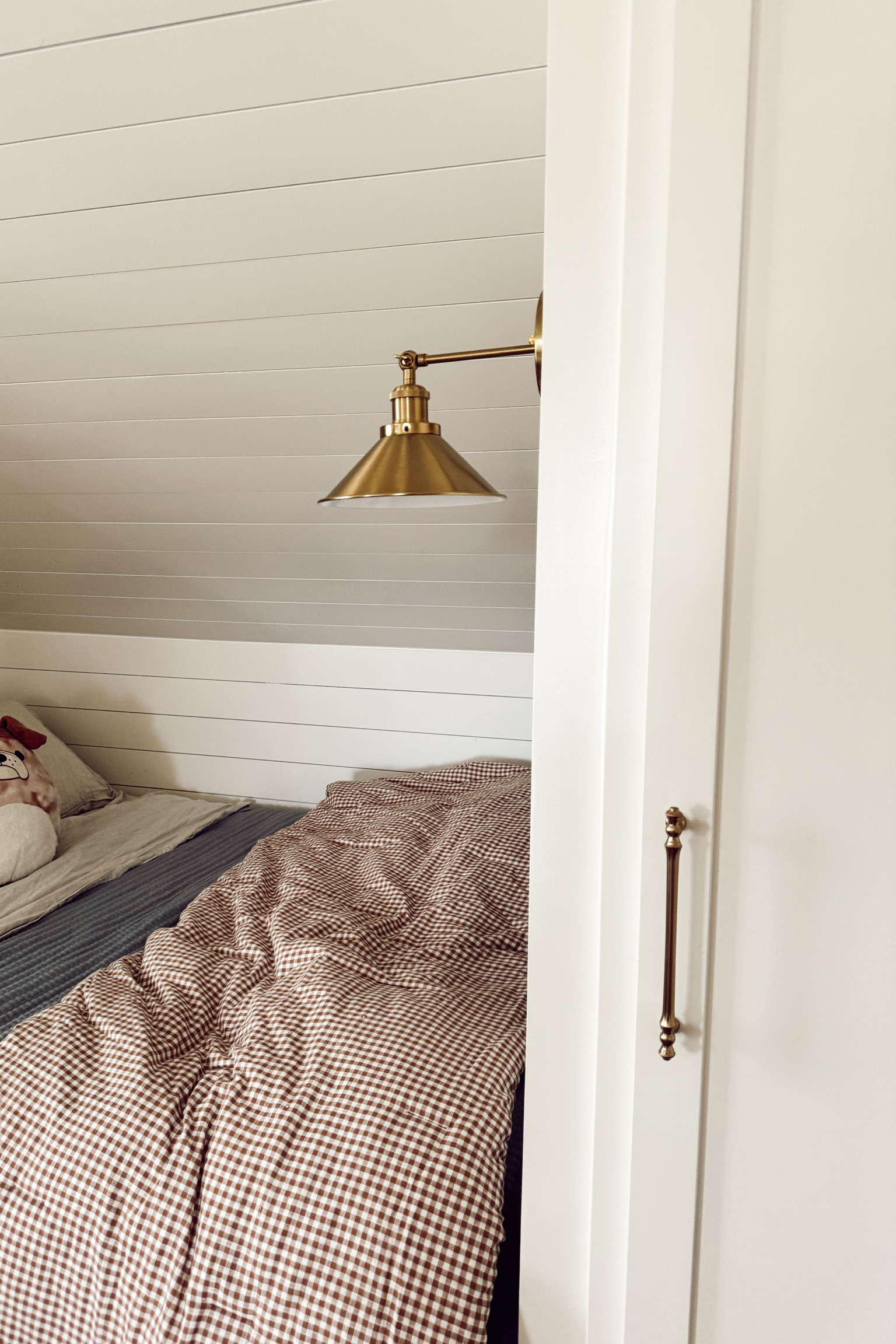 This brass sconce from amazon is cordless and battery operated! So stunning and easy use!! Definitely recommend!

#LTKHome #LTKSeasonal #LTKSaleAlert