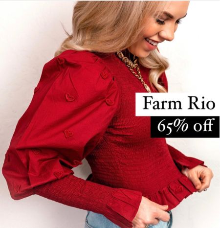 Farm Rio top
Red top 
#ltkunder100 

#LTKSeasonal #LTKFind #LTKsalealert