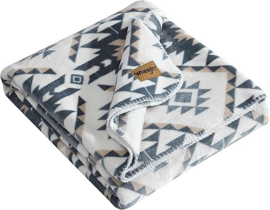 Wrangler - King Blanket, Super Soft Reversible Bedding, Yellowstone Inspired, Western Home Decor ... | Amazon (US)