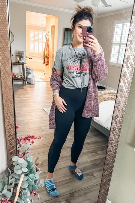 Loving this tshirt tuck. And these are rhetorical most comfortable leggings ever. Friday look for the win  

#LTKover40 #LTKfindsunder100 #LTKfindsunder50