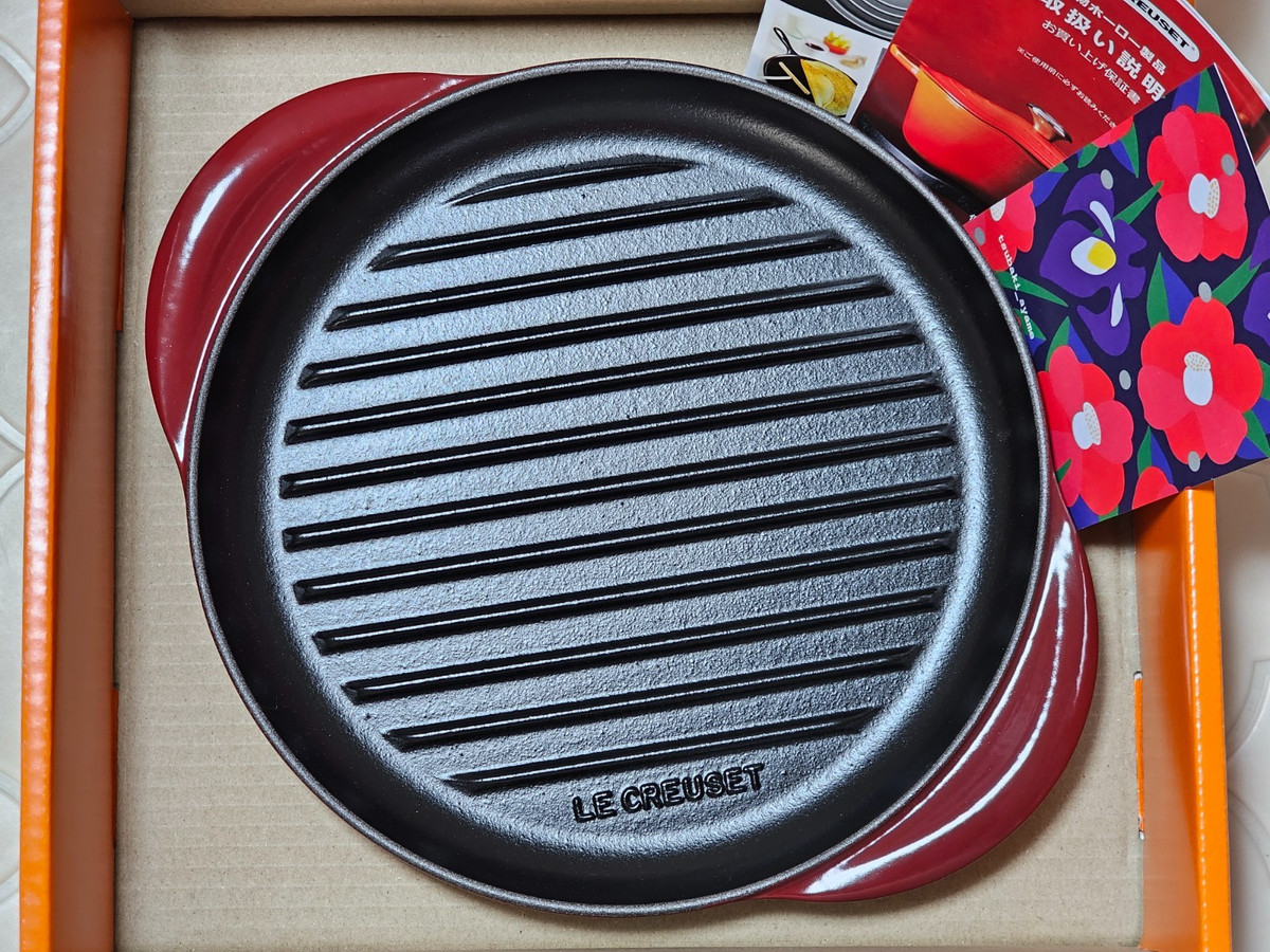 LE CREUSET Cast Iron Classic Round Grill 25cm Rhone Garnet Black Matte Enamel | eBay US