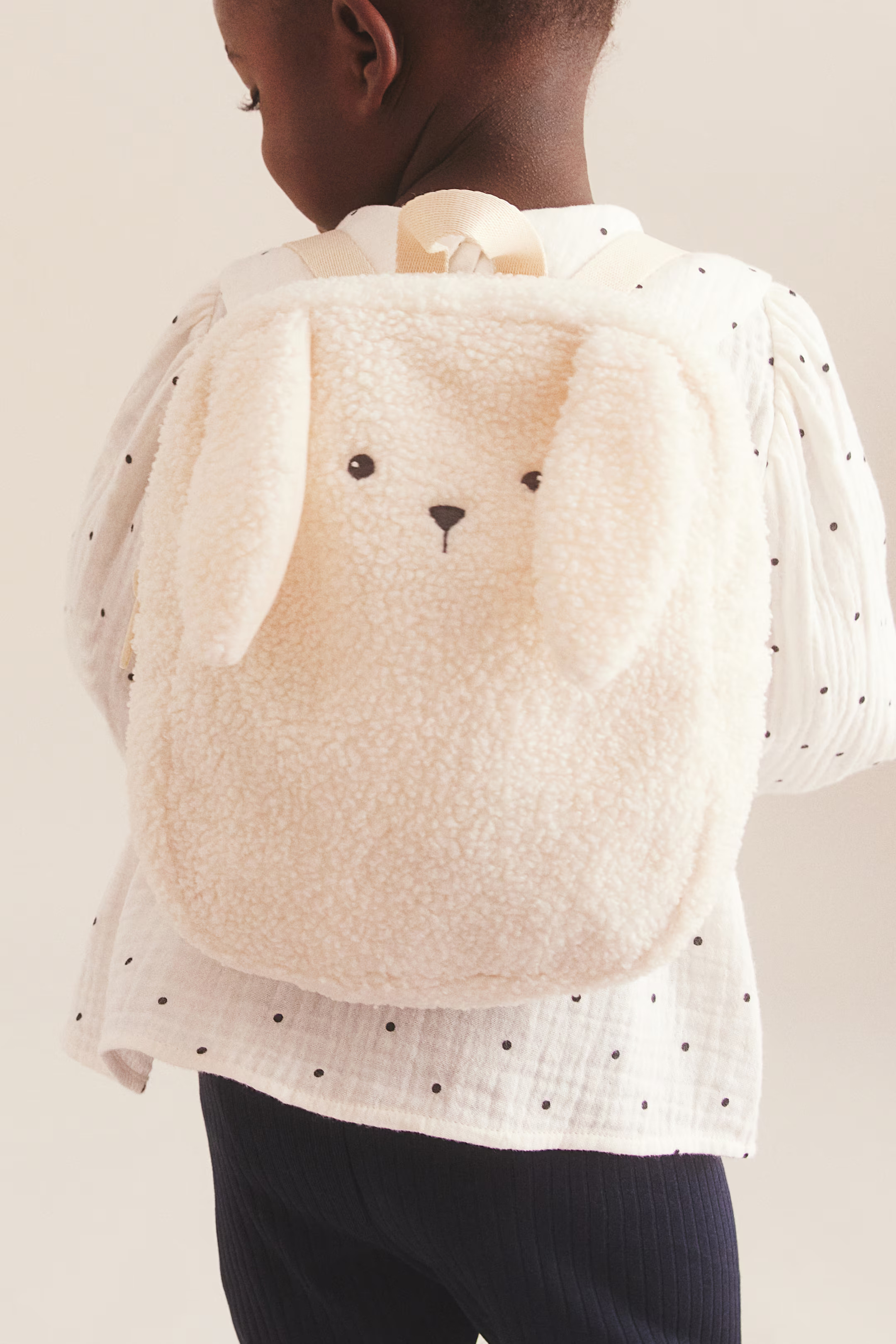 Appliquéd Teddy Fleece Backpack - White/rabbit - Kids | H&M US | H&M (US + CA)