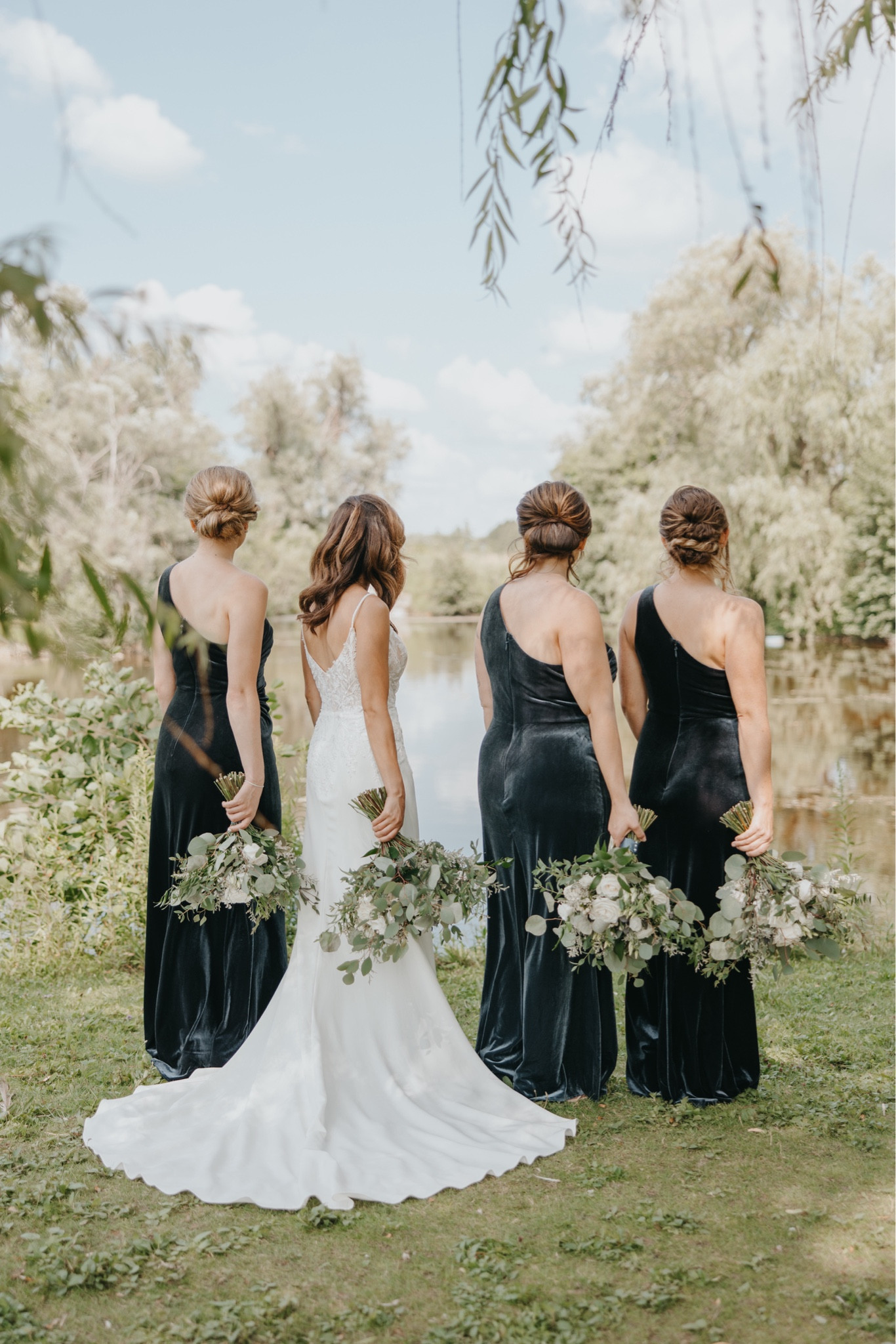 Bridesmaids gift ideas | bridesmaid proposal | bridal party | 2025 brides | tie the knot | will you be my bridesmaid 

#LTKParties #LTKGiftGuide #LTKWedding