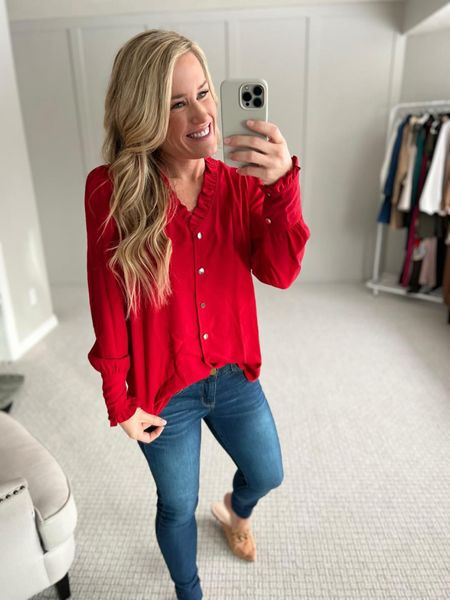Red blouse 

TTS

Amazon finds  casual outfit  everyday style  spring outfits  spring fashion  workwear 

#LTKstyletip #LTKworkwear #LTKSeasonal