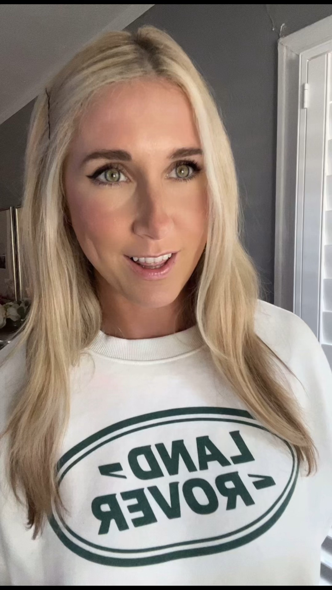 #sweatshirt season is upon us! #cozy #falloutfit #fall 

#LTKSaleAlert #LTKFindsUnder100 #LTKSeasonal