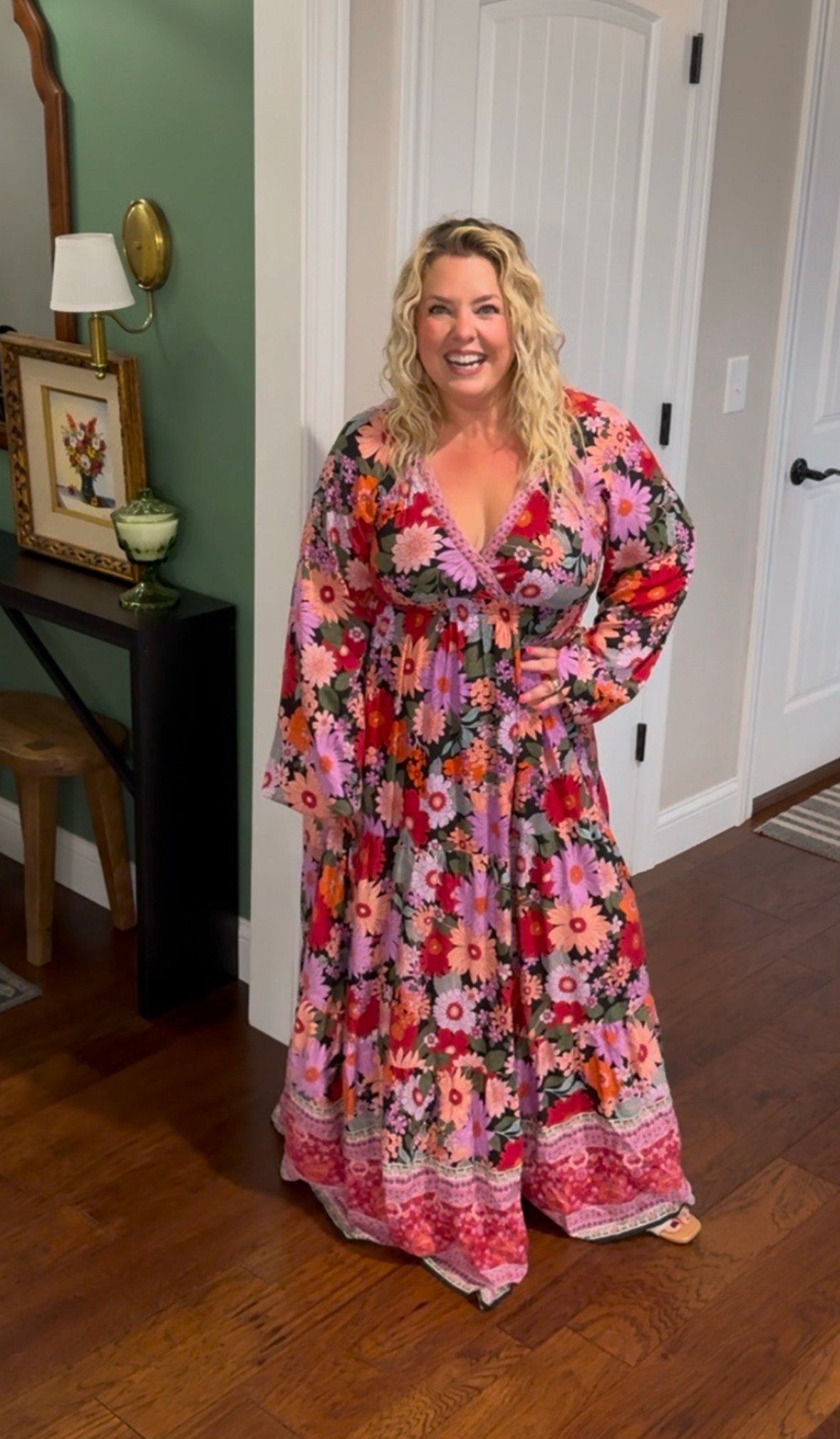 I paid over $100 for this at a boutique then found the EXACT one on Amazon for under $35 🤦🏼‍♀️ This long sleeve floral maxi dress is a total show stopper! Comes in 4 color ways now too!

#LTKFindsUnder50 #LTKPetite #LTKMidsize