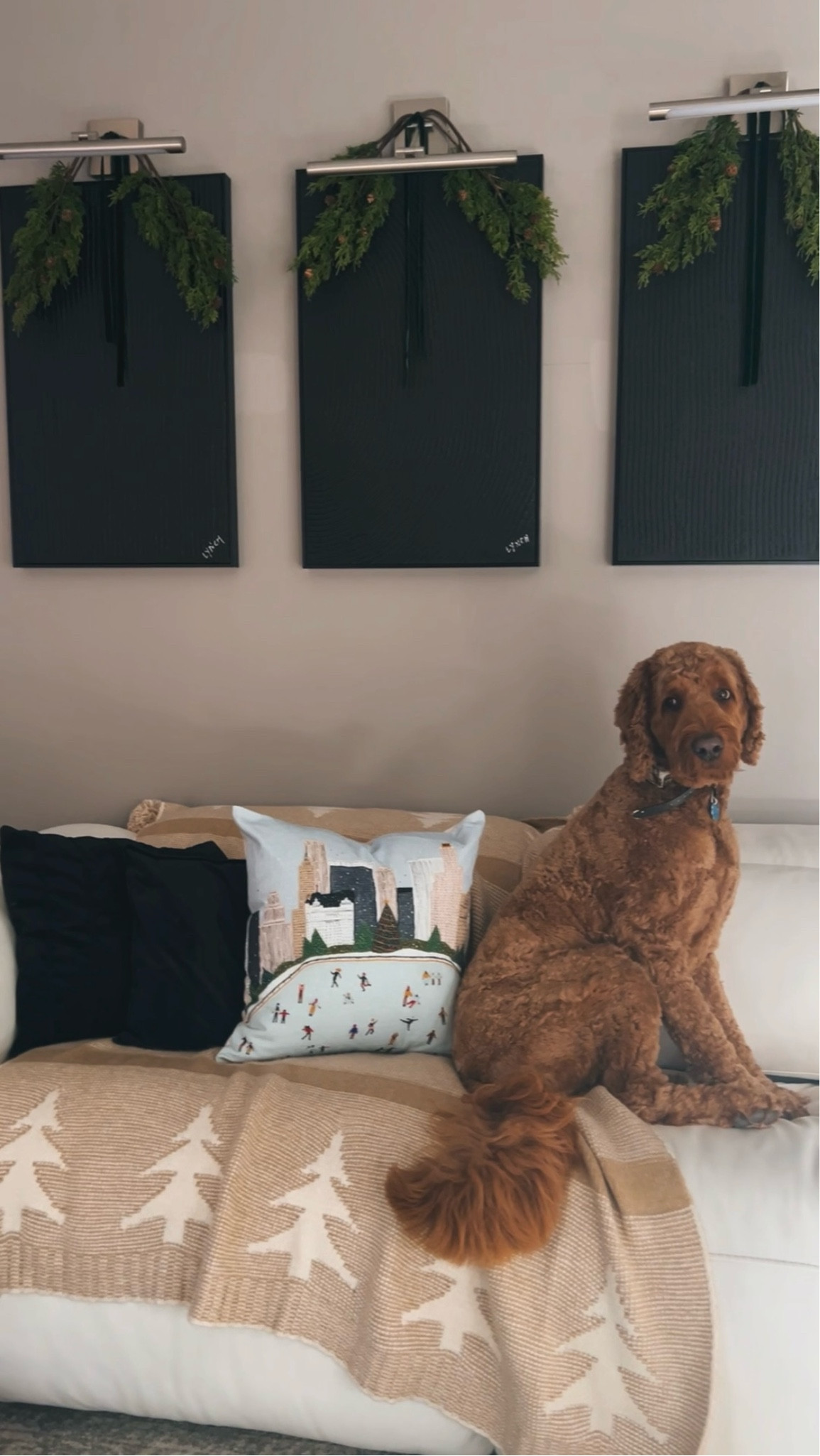 Christmas decorating 🤶🏻♥️

#LTKHoliday #LTKSeasonal #LTKhome