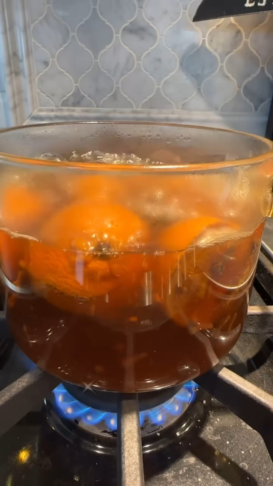 Simmer Pot Season is the best season.
🍊🍂🍁
Fall Simmer Pot Recipe
1-2 cut oranges
1 cut lemon
3-4 cinnamon sticks
10 whole cloves
Dash of vanilla extract
Dash of pumpkin pie extract
Cover with water or apple juice/cider and serve me on low. You can cover and reuse for a few days.
🍂
#simmerpot #smellslikefall #fallvibes #fallscents