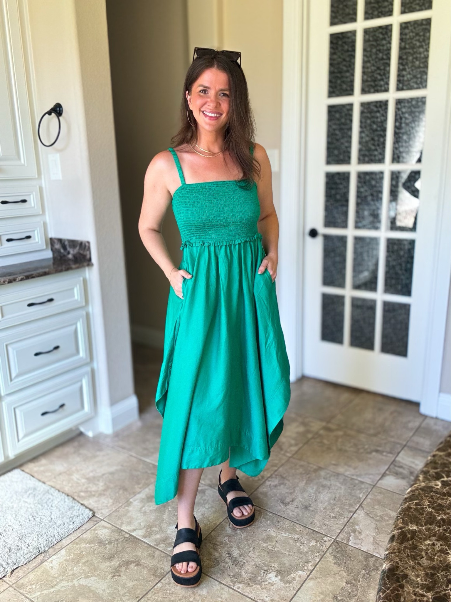 This dress is on final sale at Gap! It’s 50% off in cart! Sizes are running low (I am wearing a medium!) It’s perfect for summer, and it has pockets 😍

#LTKSeasonal #LTKSaleAlert #LTKSummerSales