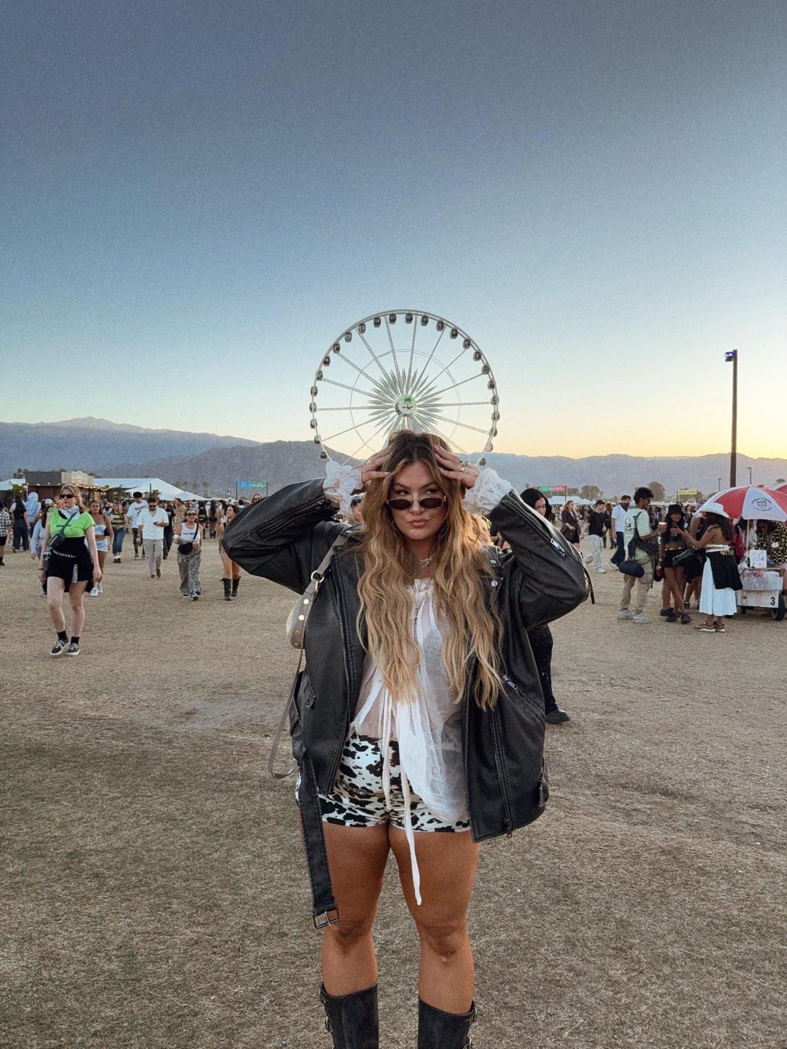 coachella outfit inspo ☺️

Festival outfits, Coachella outfit inspo, concert outfits, Vanessa Etheridge 

#LTKFestival #LTKMidsize