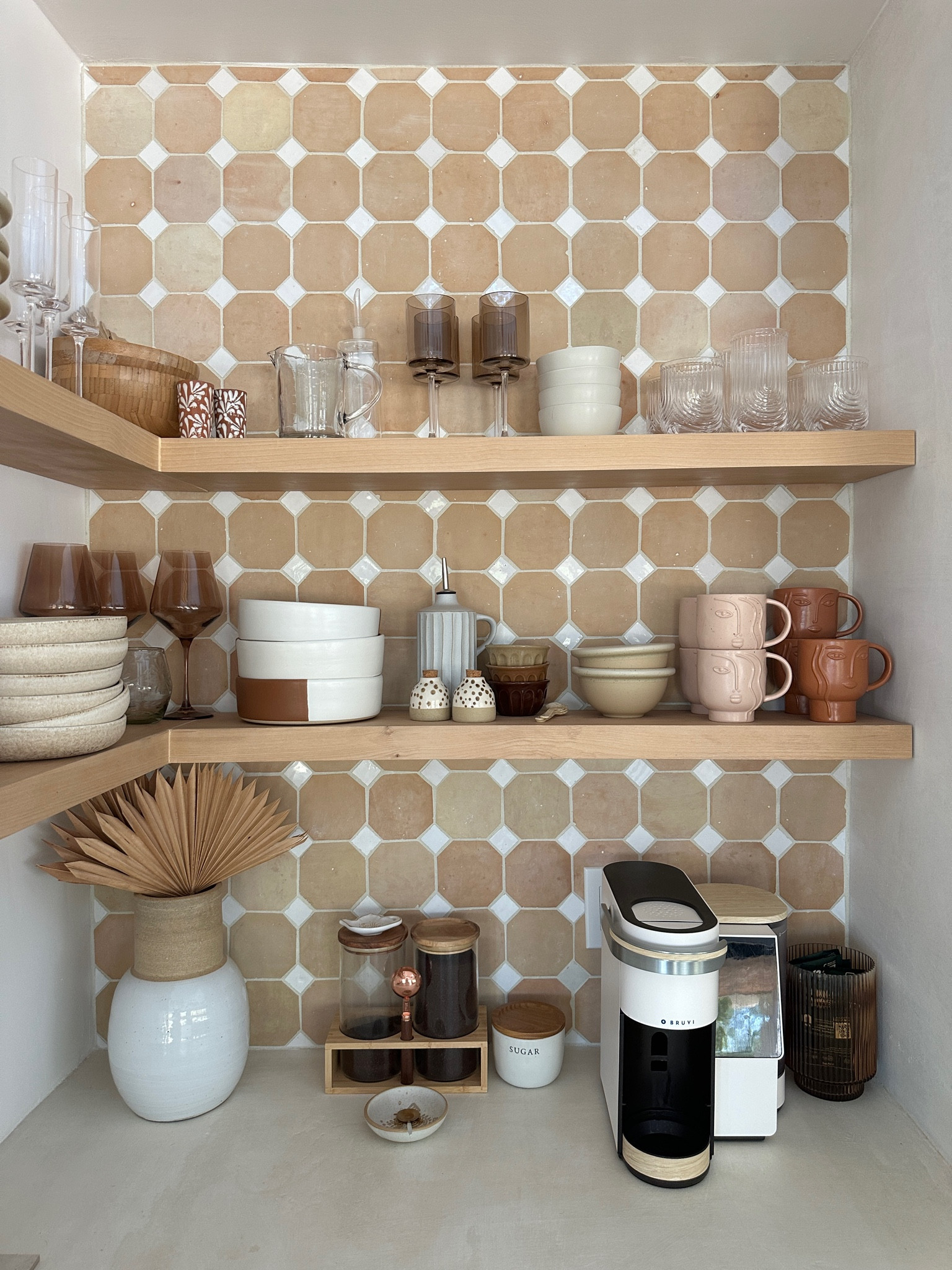 2025 home trends
Found the perfect kitchenware with earthy tones to elevate every meal. Stylish, functional, and full of natural charm. #kitchenware #earthytones #dinnerware #glassware #kitcheninspo #homedecor #earthyvibes #tableware #kitchenstyle #rustickitchen #modernfarmhouse #bohokitchen #naturaldecor #cozykitchen #kitchenessentials

#LTKHome #LTKStyleTip #LTKMostLoved