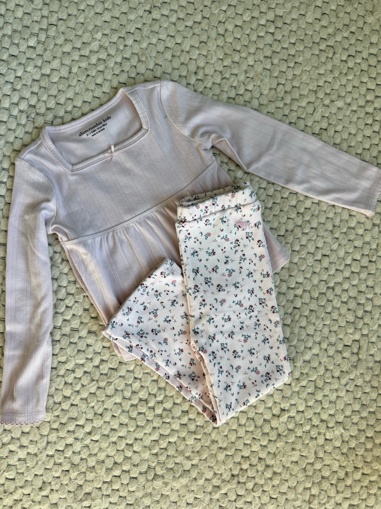 Abercrombie kids 
Fall wardrobe 
Fall kids sets
Winter kids clothing