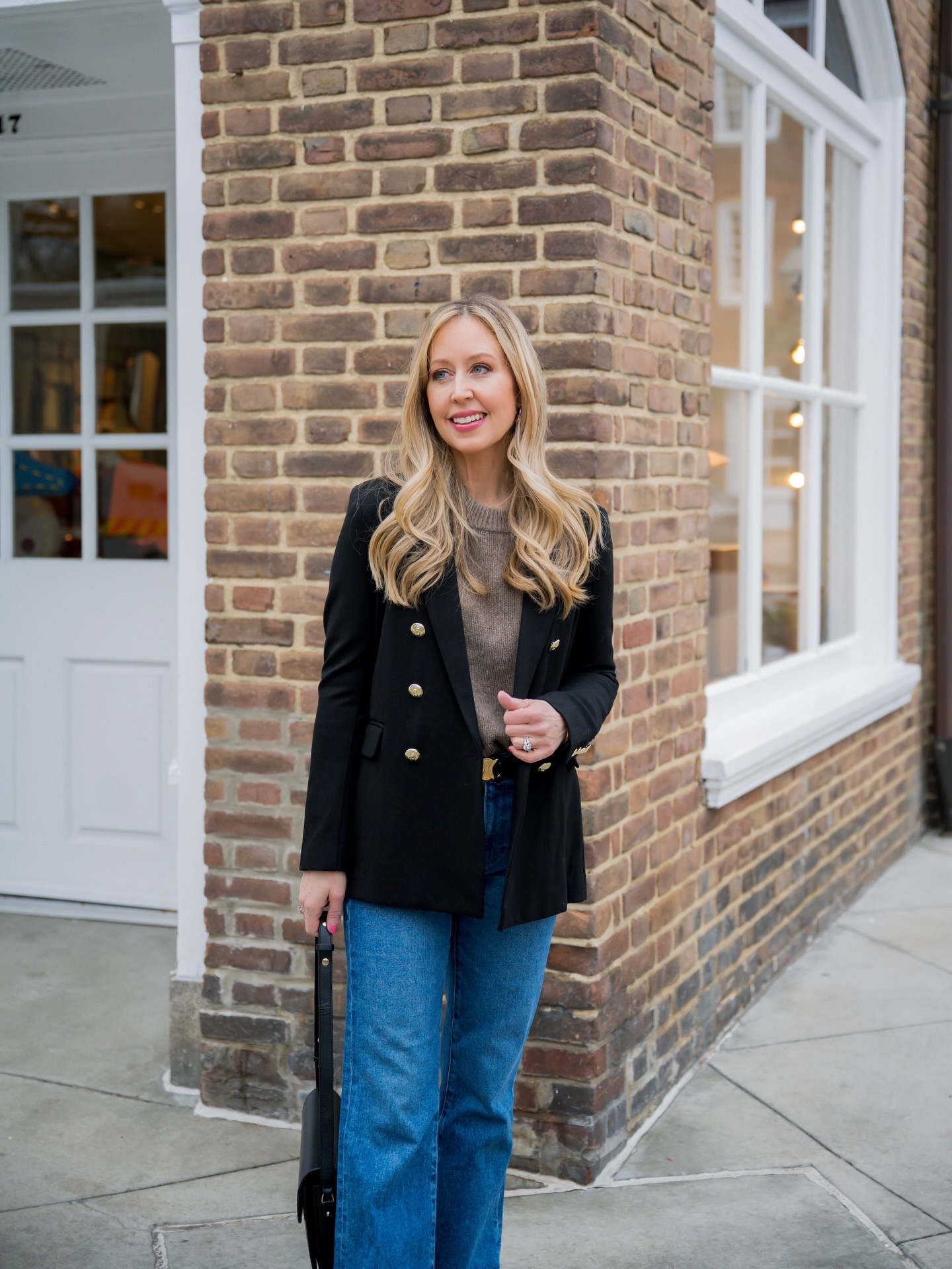 I always rely on the classics. Love a good blazer with jeans and classic ballet flats. Wearing: 
Blazer- size 2 for a roomy fit
Jeans- petite length option in size 24 (I’m 5’2”)
Flats- run true to size (size 7)



#LTKPetite #LTKootd #LTKOver40