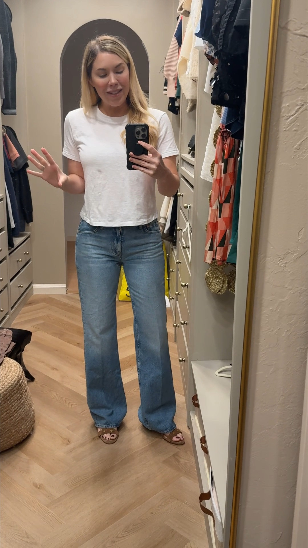 Mother jeans 
Nordstrom anniversary sale

#LTKSaleAlert