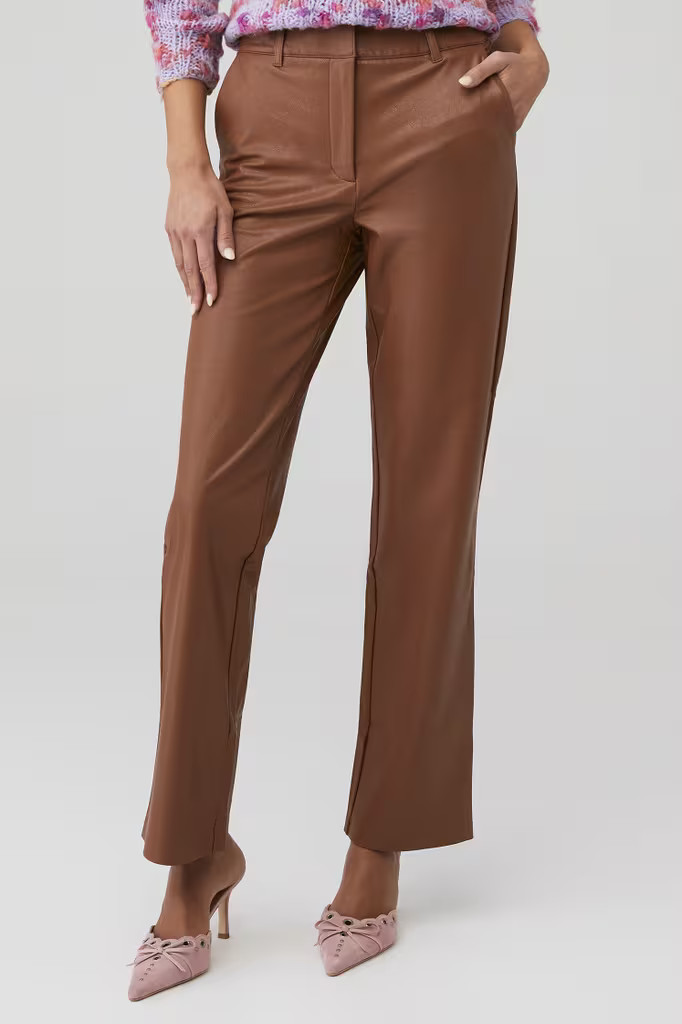 FAUX LEATHER FULL LENGTH TROUSER | FashionPass