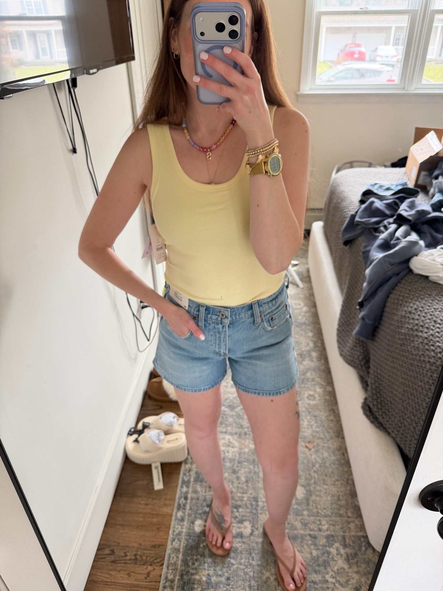 Spring outfit. Yellow is very in right now and perfect color for spring and summer! Love it with the beaded necklace. 