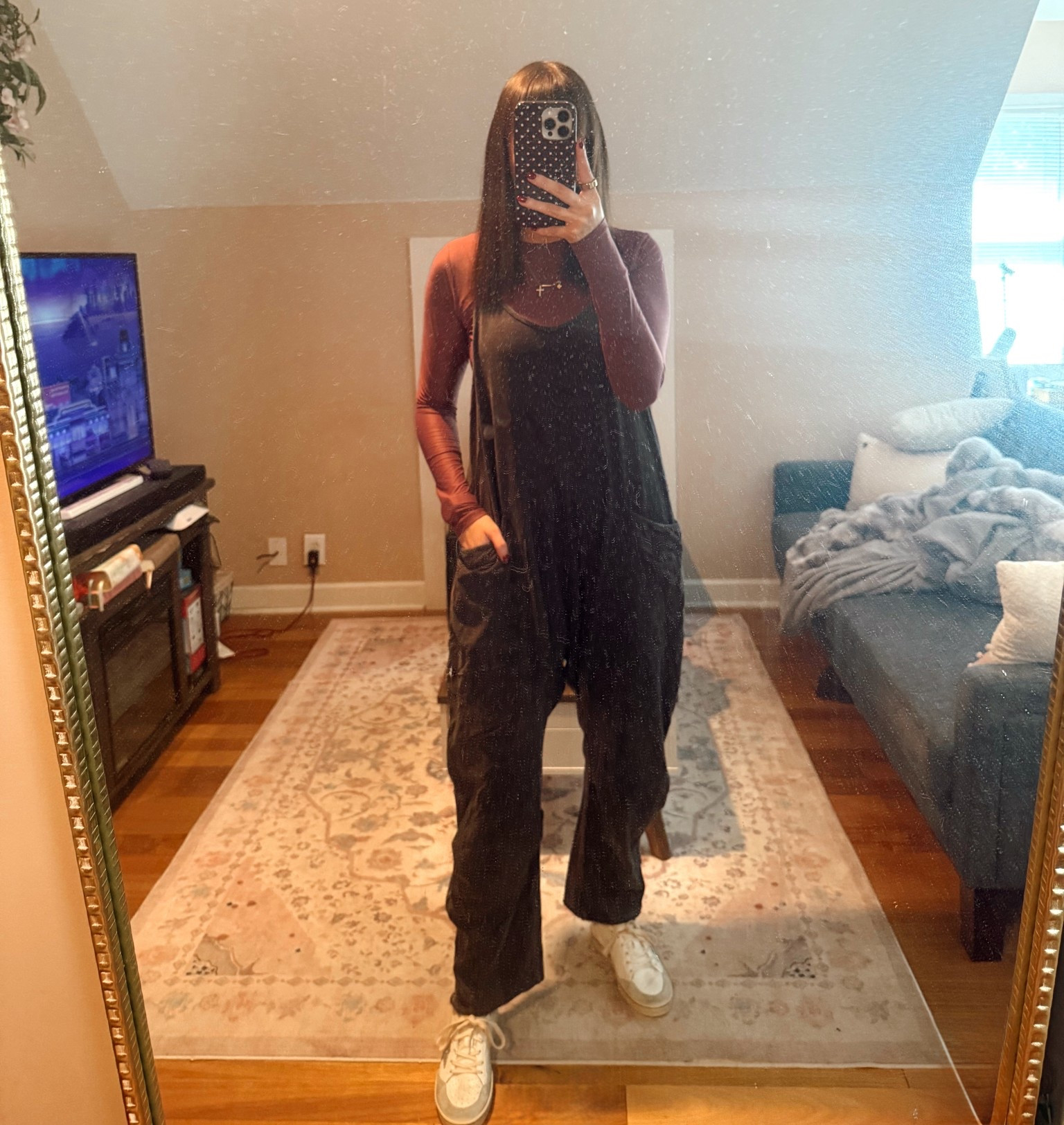 Top: s 
Jumpsuit: xs 



#LTKU #LTKSeasonal #LTKStyleTip