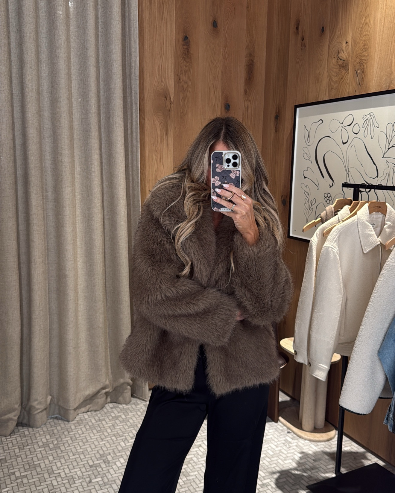 Aritzia jackets I’m loving atm ✨ 

#LTKHoliday #LTKStyleTip #LTKGiftGuide