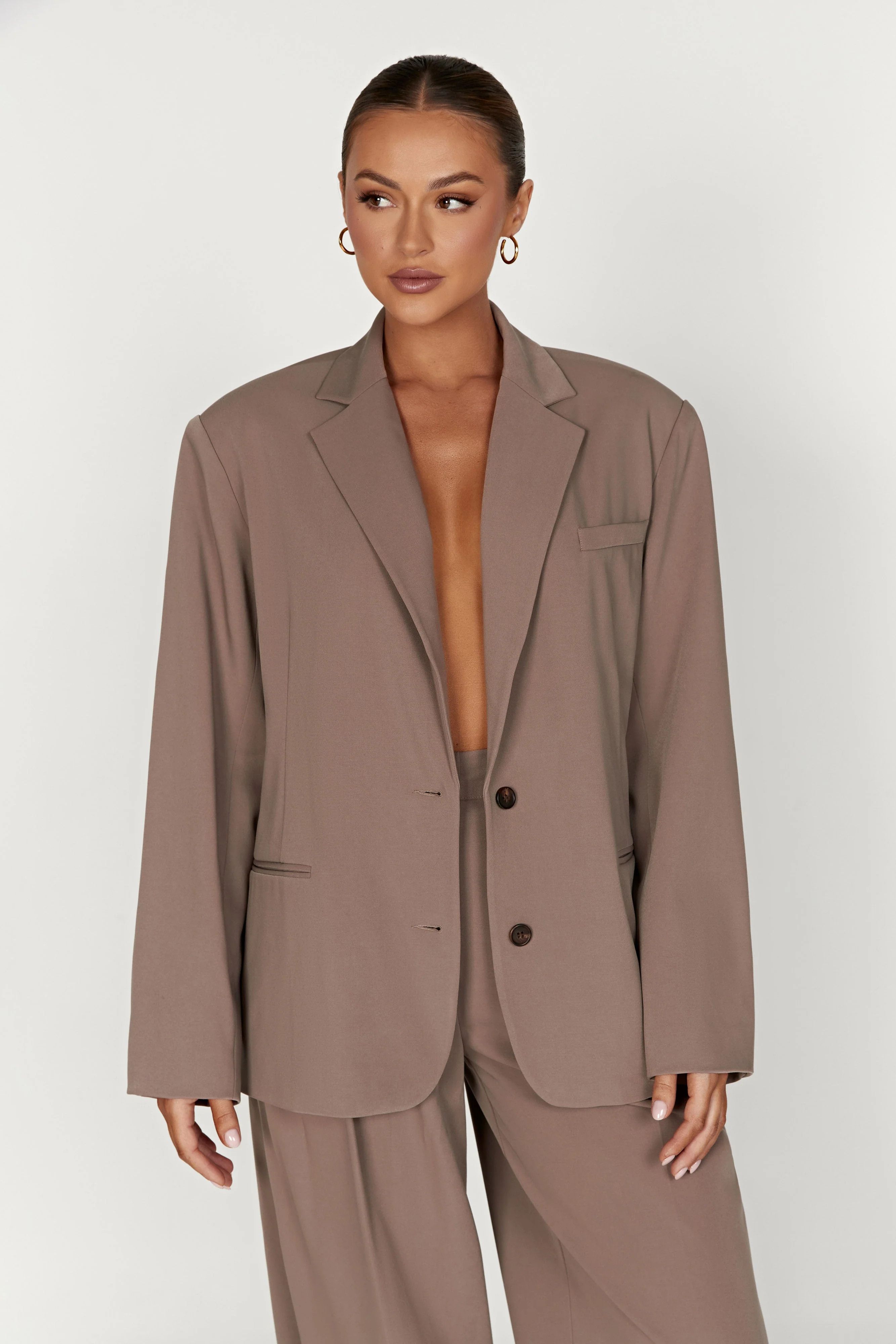 Simone Oversized Blazer - Coco | Meshki (APAC)