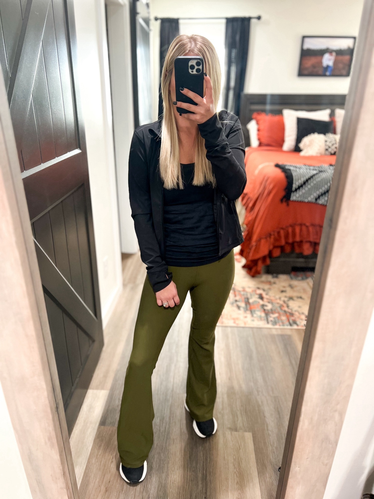 ootd 🖤 #ootd 

#LTKGiftGuide #LTKstyletip #LTKHoliday