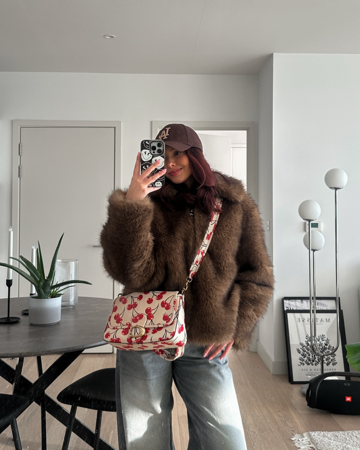 ootd 🧸🍒 #coach #wintercoat #fauxfur

#LTKuk #LTKeurope #LTKwinter