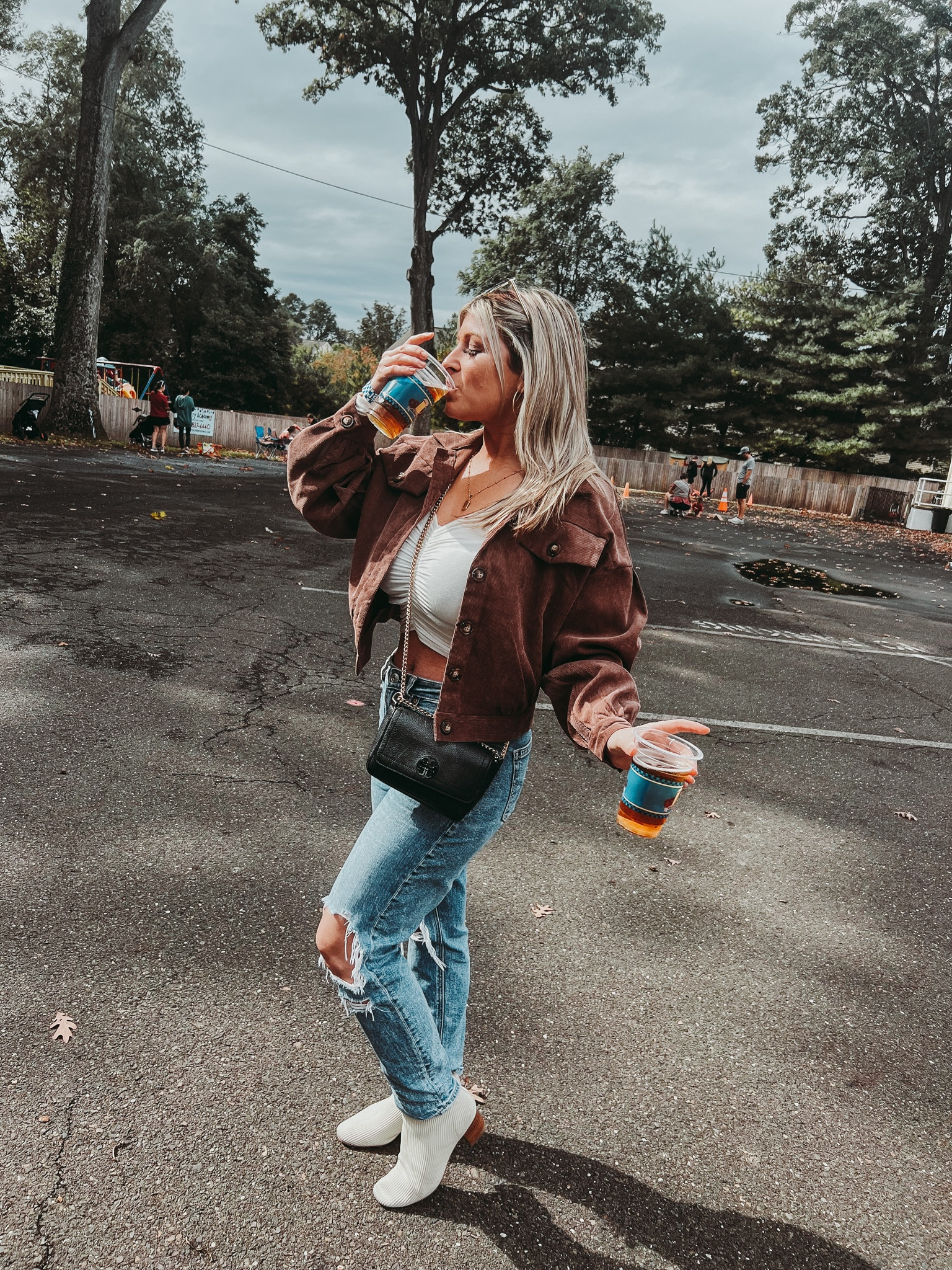 A fall fittt 

#LTKfindsunder50 #LTKxPrime #LTKSeasonal