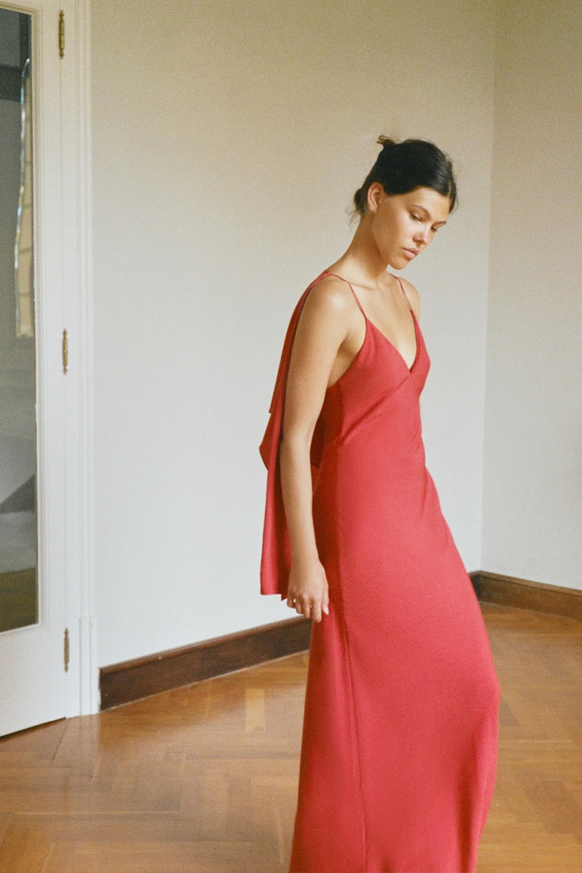 LONG GEORGETTE CAPE DRESS | Zara UK