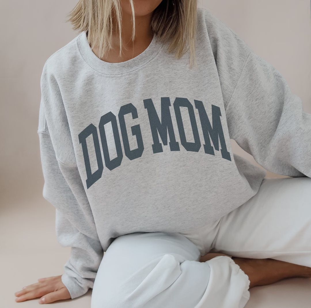 DOG MOM Sweatshirt Faded Vintage Aesthetic Style Dog Lover - Etsy | Etsy (US)