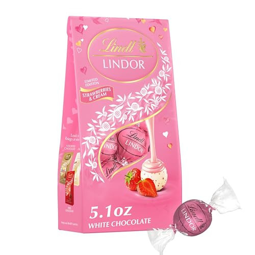 Lindt LINDOR Valentine's Strawberries and Cream White Chocolate Candy Truffles, 5.1 oz. Bag | Amazon (US)