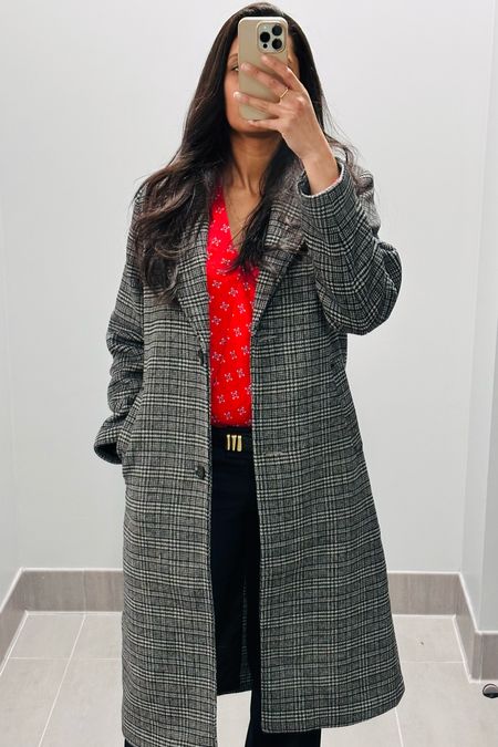 Not just another black coat! Love this more relaxed silhouette for this Abercrombie top coat for a more casual look! 

#LTKworkwear #LTKSpringSale #LTKstyletip