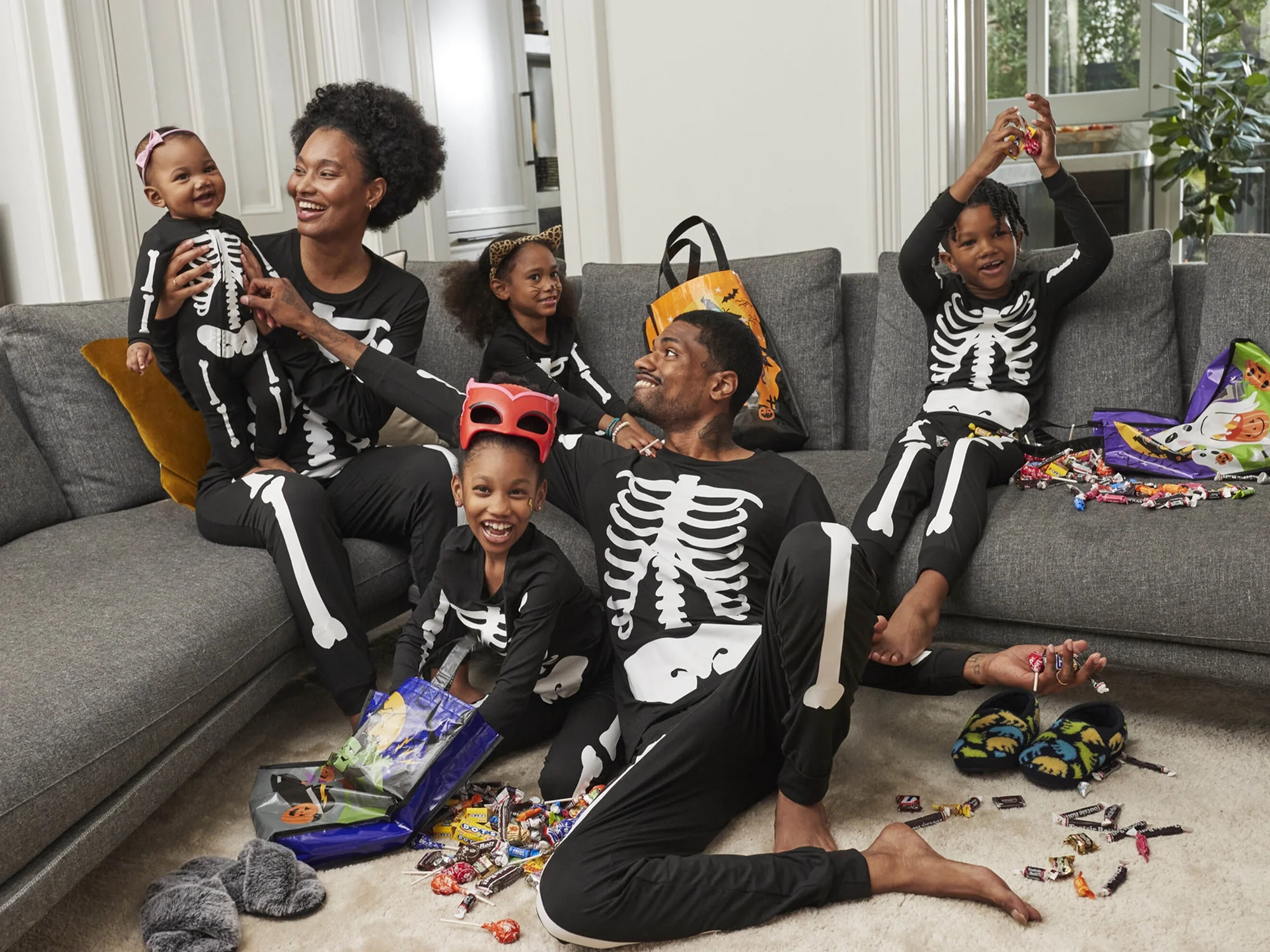 Way To Celebrate Dogs Glow In The Dark Halloween Skeleton PJs, Sizes XS-2X | Walmart (US)