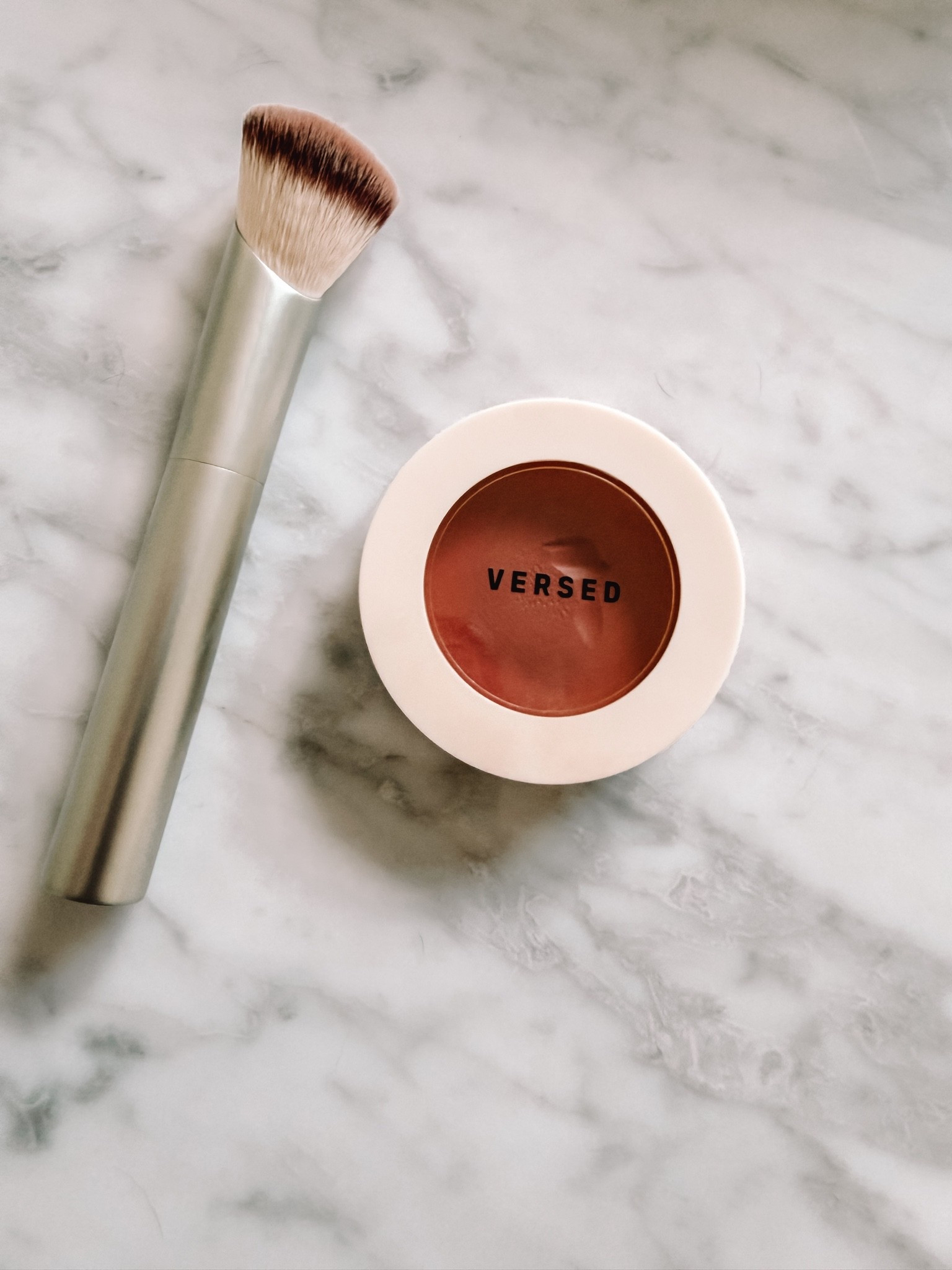 If you’re looking for the perfect, simple summer makeup product, then you’ll love this new Everything Balm by Versed. It’s a blush and bronzer in one and great for dry skin.

I had shade Canyon

#LTKgrwm #LTKOver40 #LTKBeauty